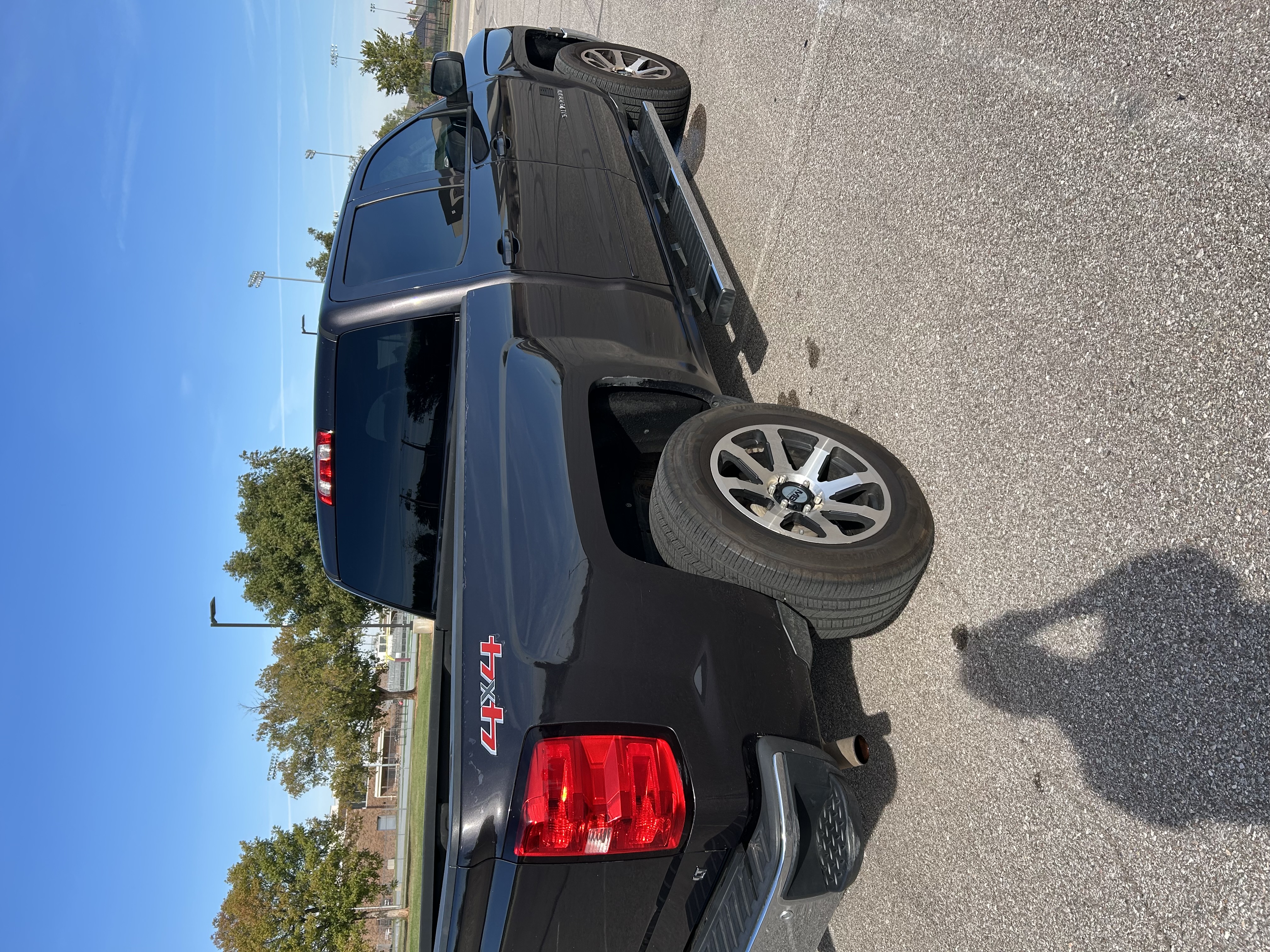 Used 2015 Chevrolet Silverado 1500 LT w/ All Star Edition AWD/4WD image 4