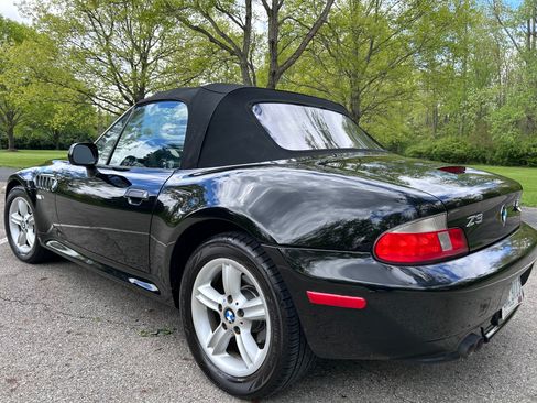 Used 2000 BMW Z3 2.5i RWD image 6