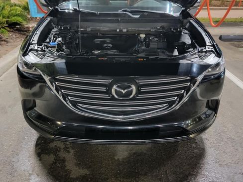 Used 2017 MAZDA CX-9 Touring image 10