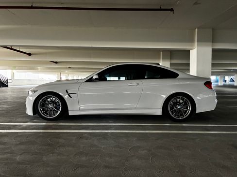 Used 2016 BMW M4 Coupe image 9