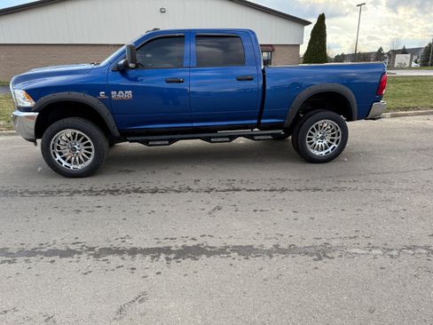 Used 2016 RAM 2500 Tradesman w/ Chrome Appearance Group image 10