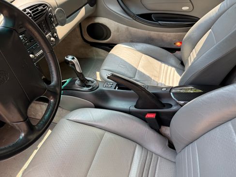 Used 2000 Porsche Boxster image 17