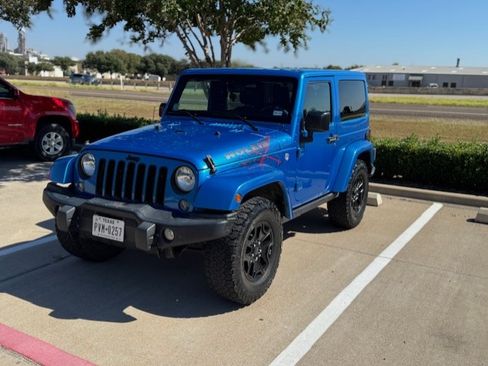 Used 2016 Jeep Wrangler Sahara image 1