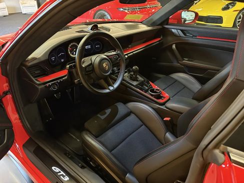 Used 2023 Porsche 911 GT3 image 22