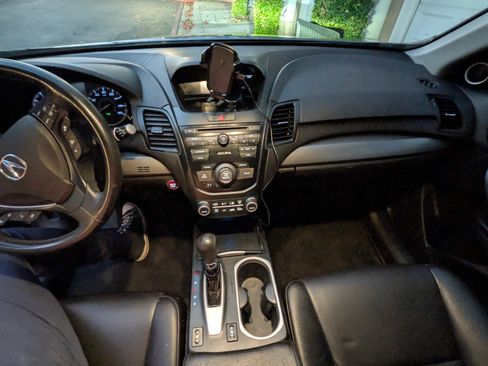 Used 2018 Acura RDX AWD image 11