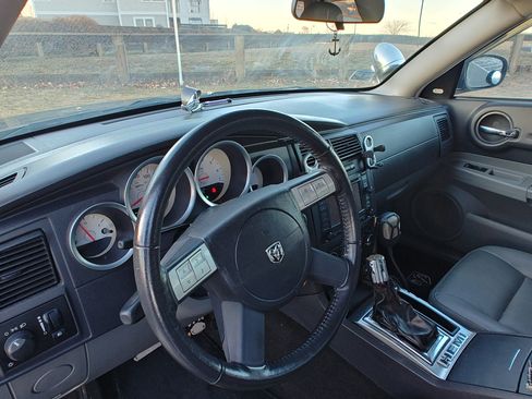 Used 2005 Dodge Magnum R/T w/ Convenience Group II image 15