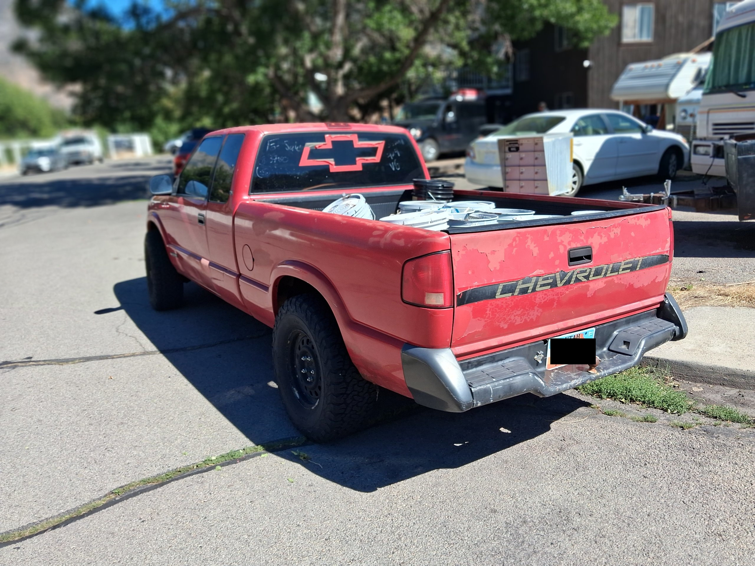 Used 1994 Chevrolet S10 Pickup LS AWD/4WD image 6