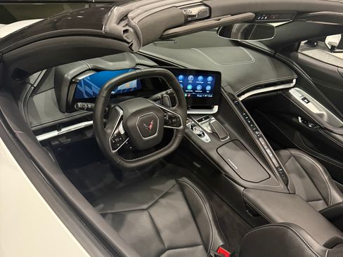 Used 2023 Chevrolet Corvette Stingray Coupe w/ Z51 Performance Package RWD image 16