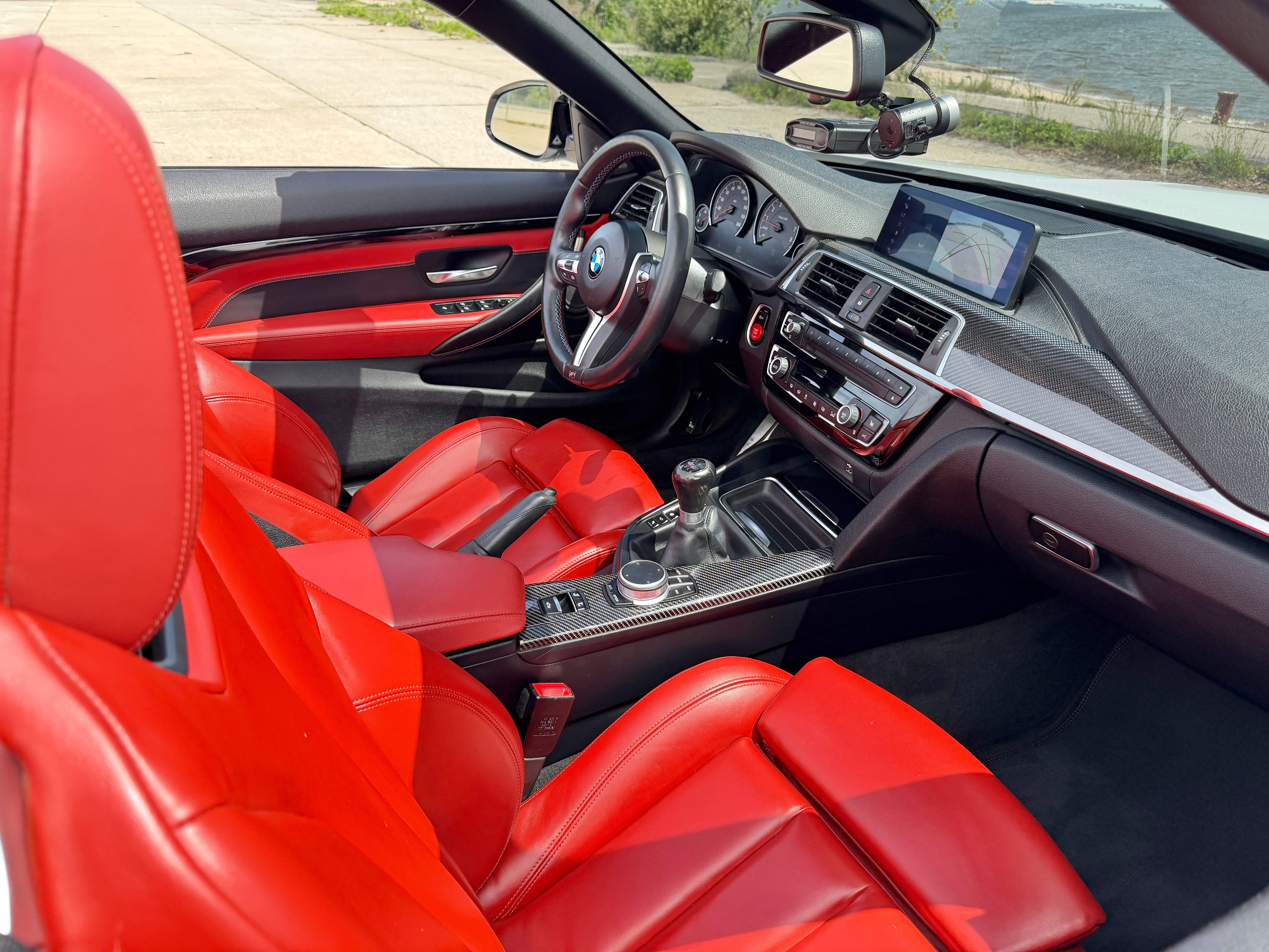 Used 2020 BMW M4 Convertible w/ Competition Package RWD image 24