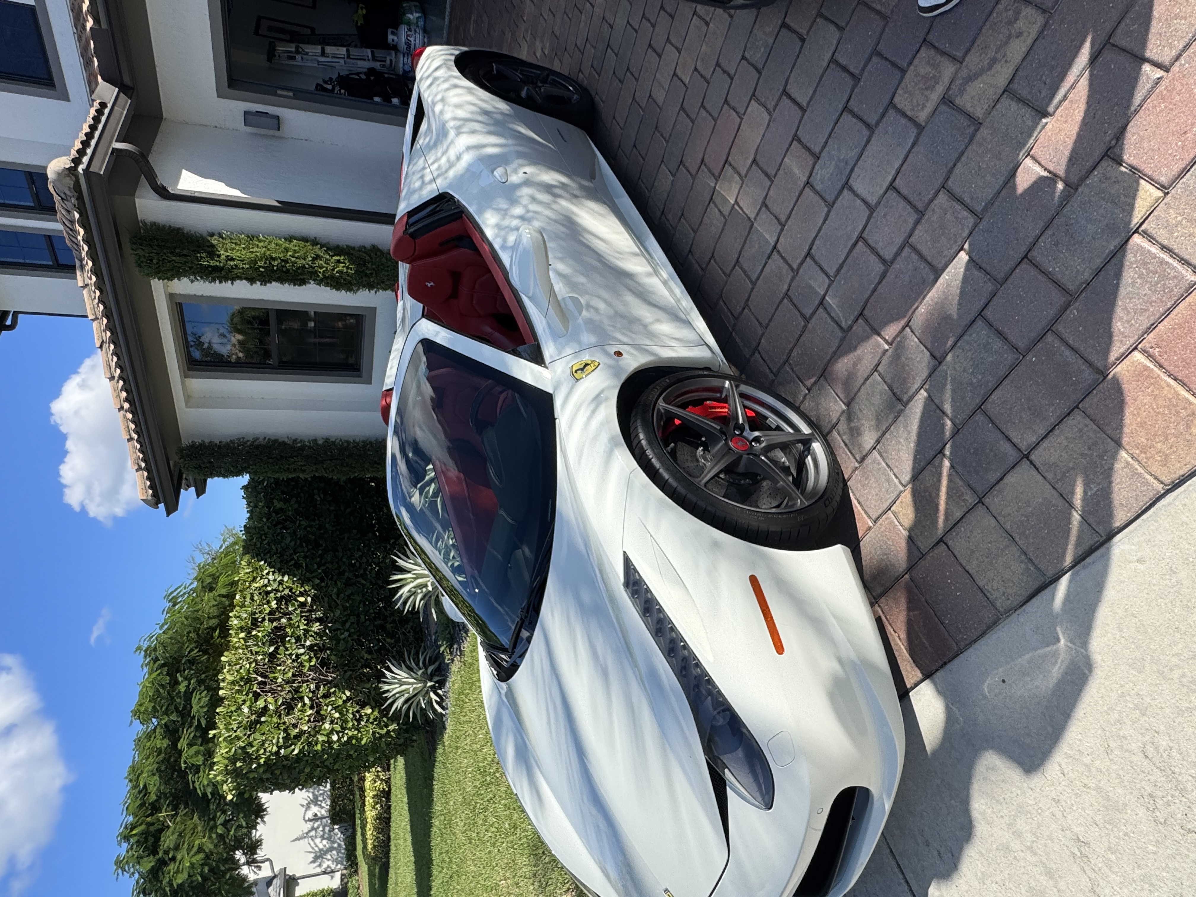Used 2015 Ferrari 458 Spider RWD image 10