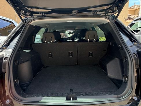 Used 2018 Chevrolet Equinox LS FWD image 9