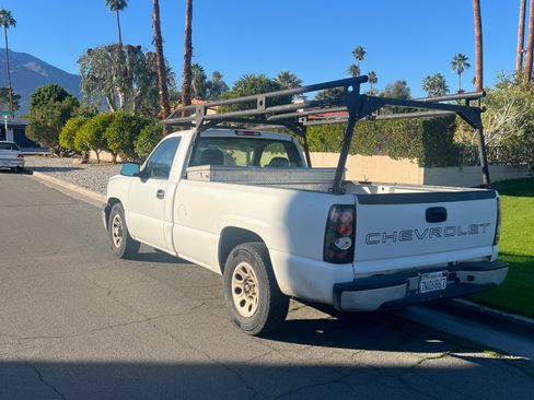 Used 2005 Chevrolet Silverado 1500 W/T image 5