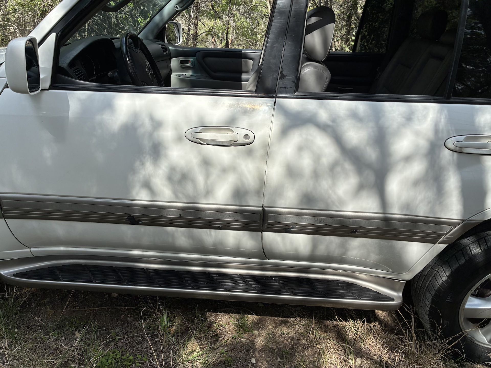 Used 2005 Toyota Land Cruiser AWD/4WD image 15