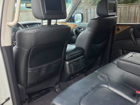 Used 2012 INFINITI QX56 4WD w/ Theater Pkg image 10