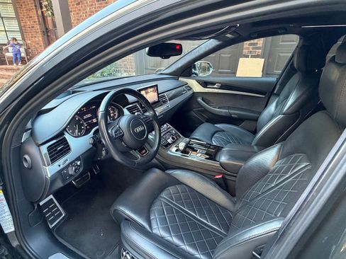 Used 2015 Audi S8 image 14