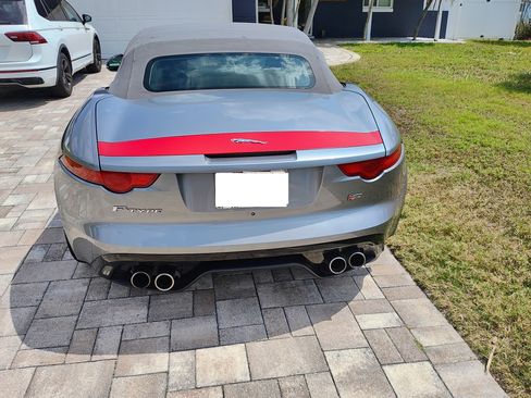 Used 2014 Jaguar F-TYPE S image 5