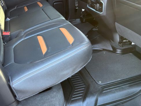 Used 2021 GMC Sierra 1500 AT4 w/ AT4 Preferred Package image 18