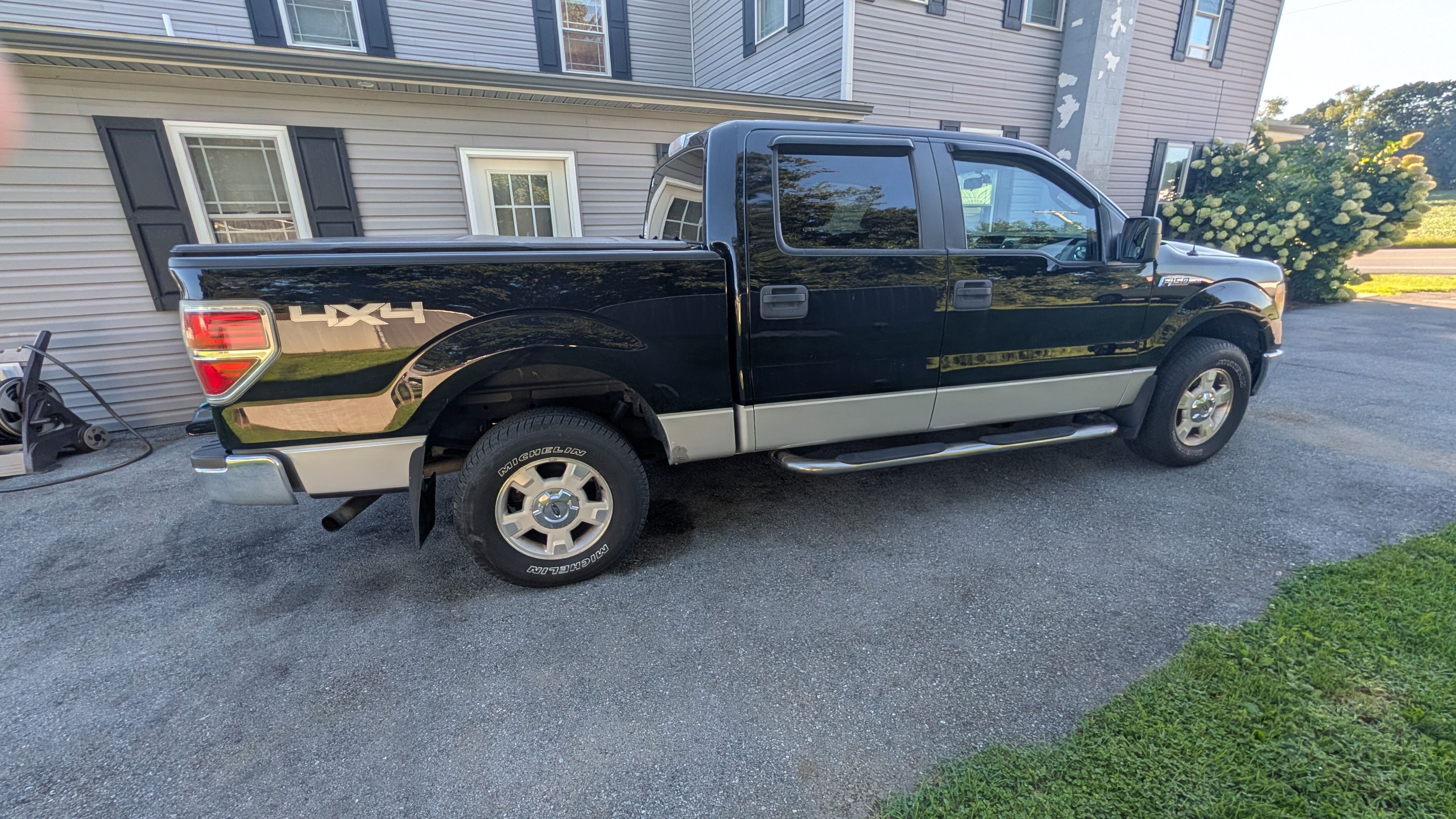 Used 2009 Ford F150 FX4 AWD/4WD image 5