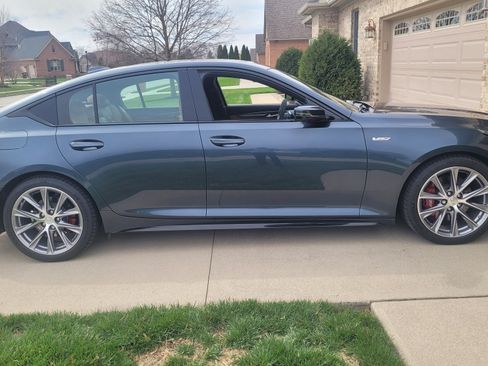 Used 2020 Cadillac CT5 V w/ Platinum Package image 5