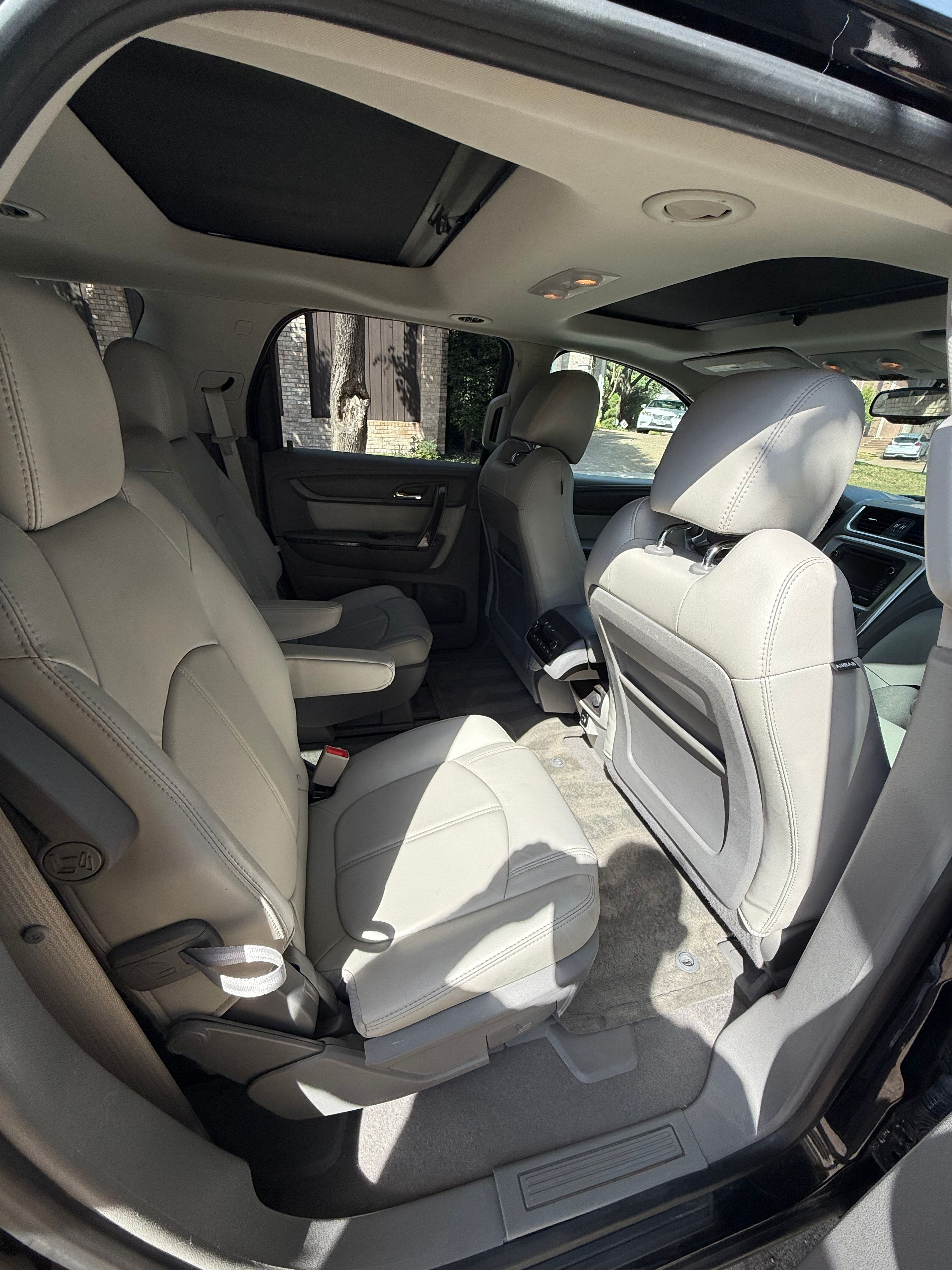 Used 2017 GMC Acadia Limited SLT FWD image 14