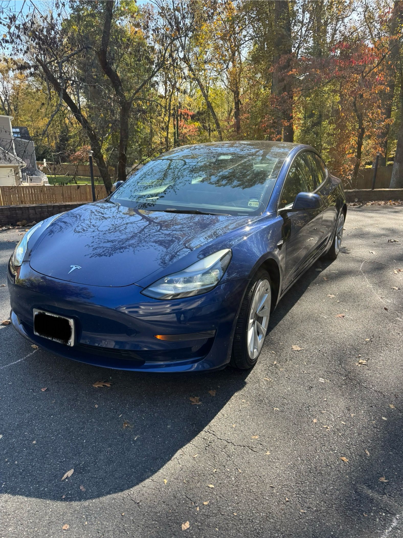 Used 2022 Tesla Model 3 Standard Range RWD image 1