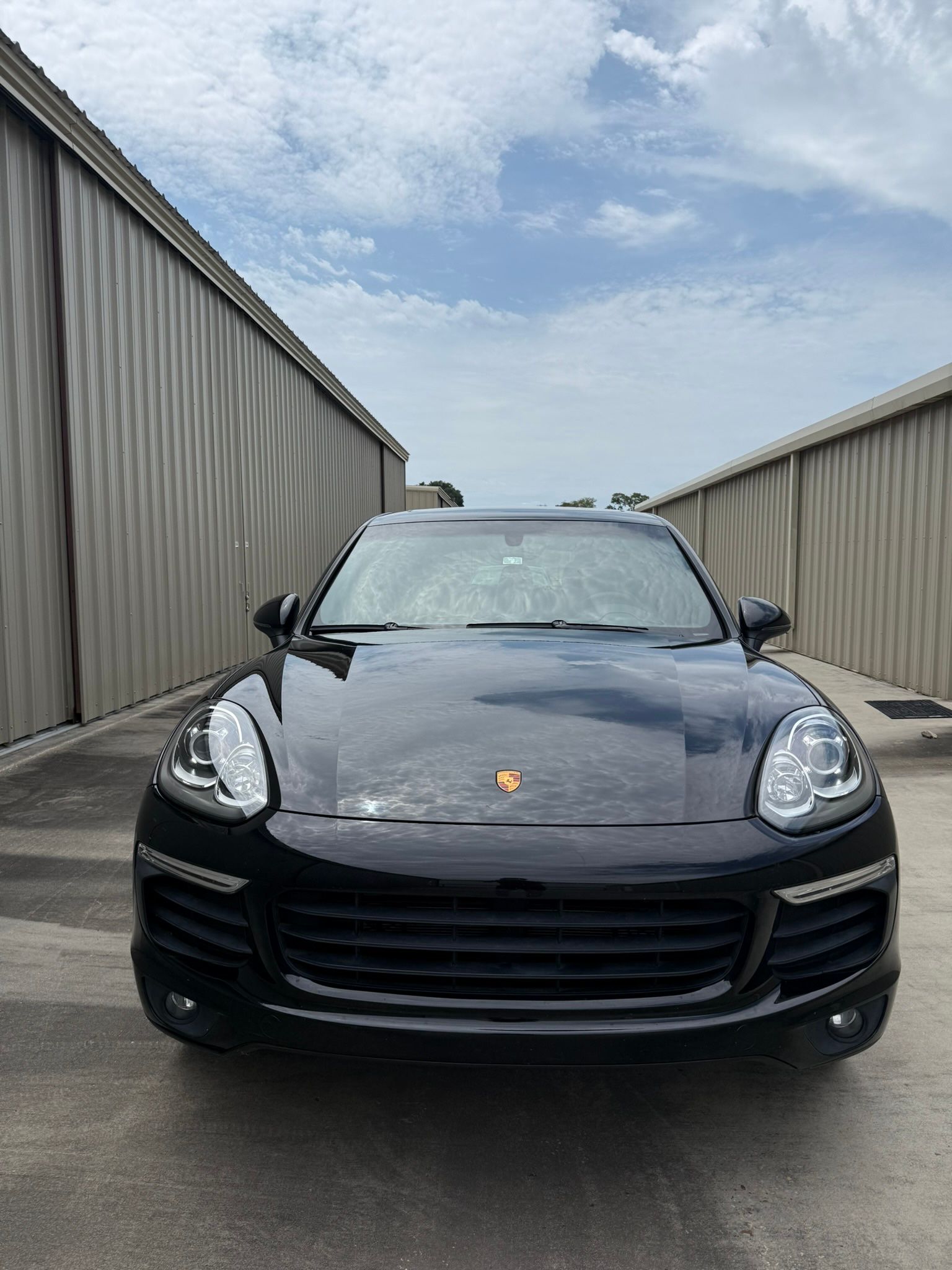 Used 2017 Porsche Cayenne AWD/4WD image 6