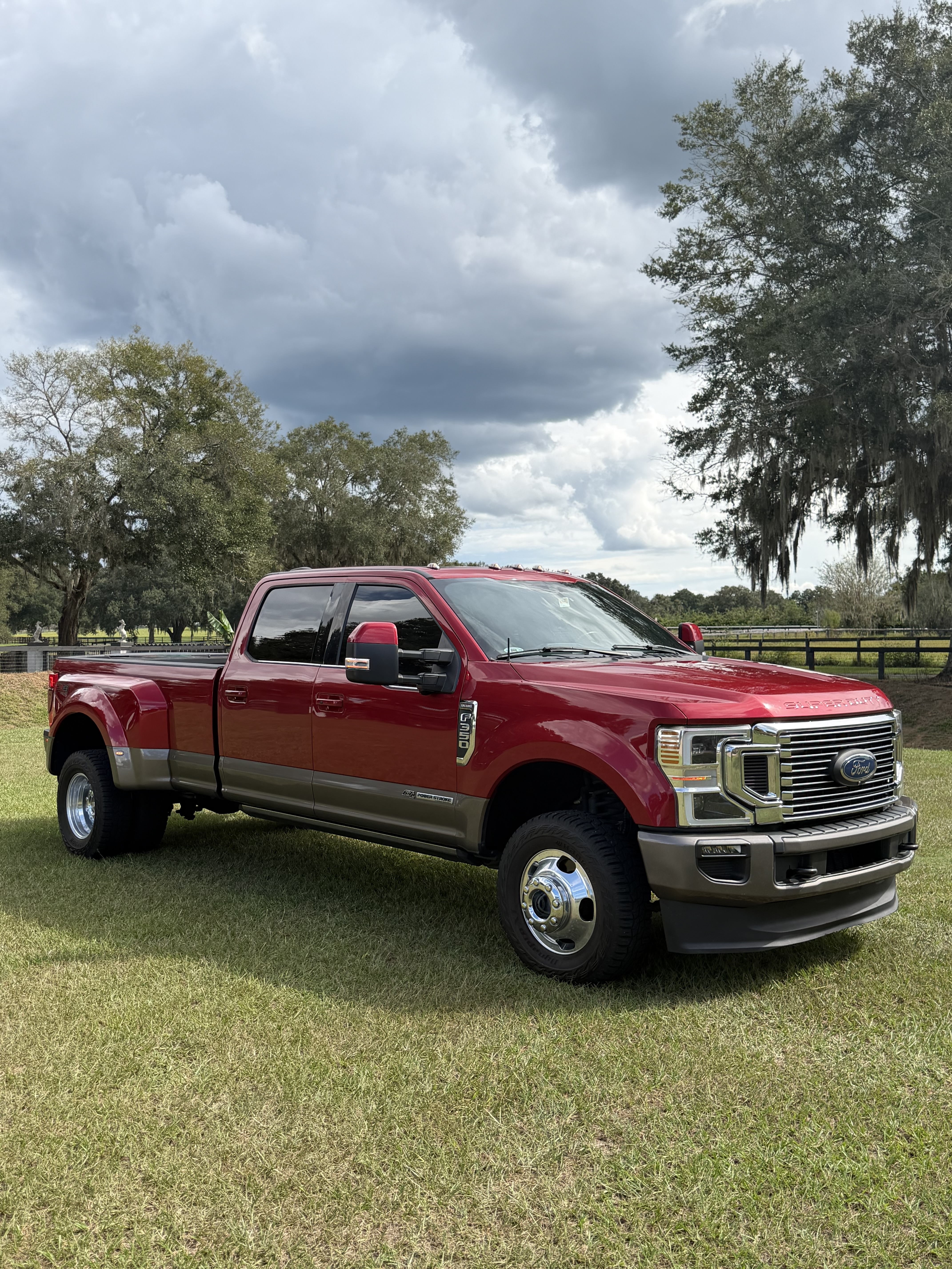 Used 2022 Ford F350 King Ranch w/ King Ranch Ultimate Package AWD/4WD image 6