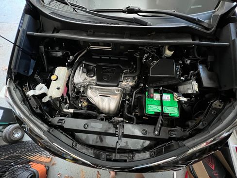 Used 2014 Toyota RAV4 LE image 19