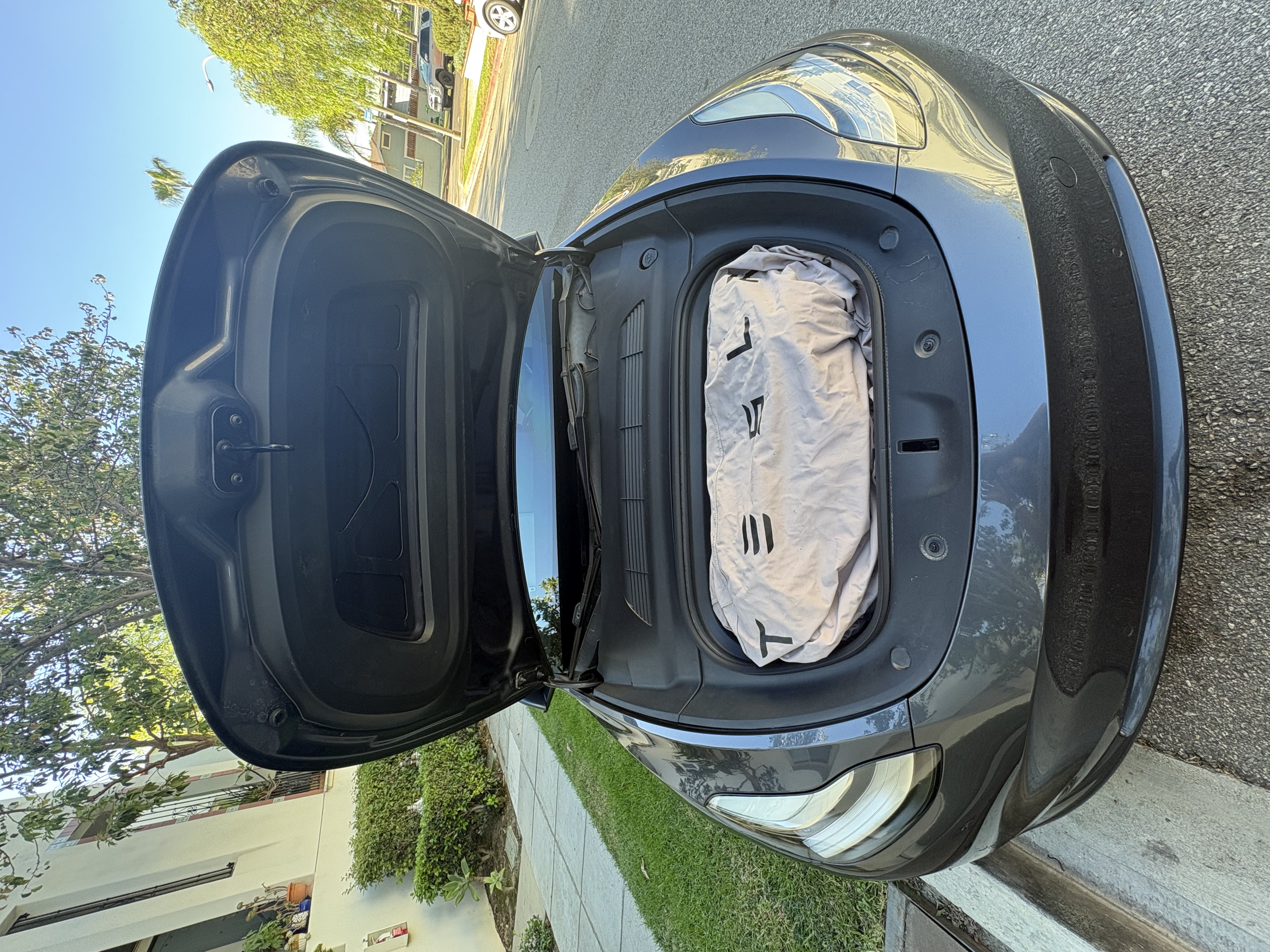 Used 2021 Tesla Model Y Long Range AWD/4WD image 9