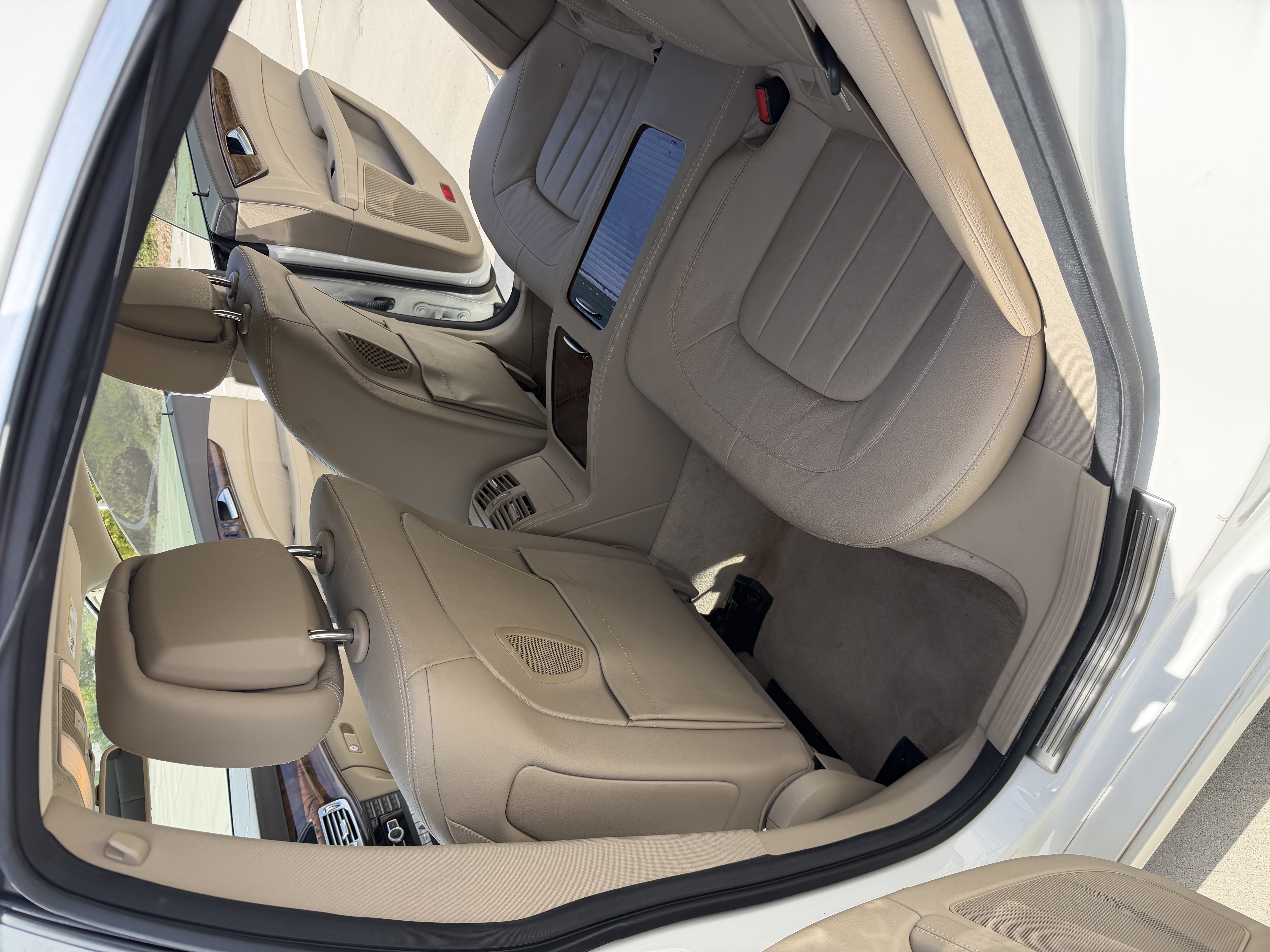 Used 2012 Mercedes-Benz CLS 550 image 19