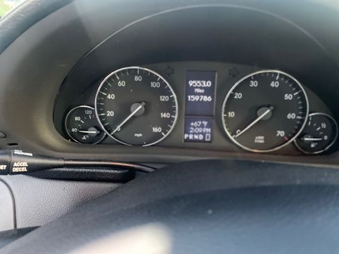 Used 2006 Mercedes-Benz C 230 Sedan image 16