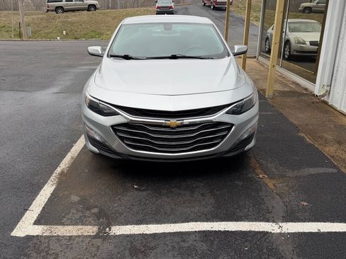 Used 2022 Chevrolet Malibu LT image 14