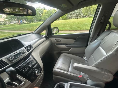 Used 2013 Honda Odyssey EX-L image 14