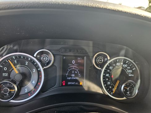 Used 2020 RAM 5500 Tradesman w/ Chrome Appearance Group image 14