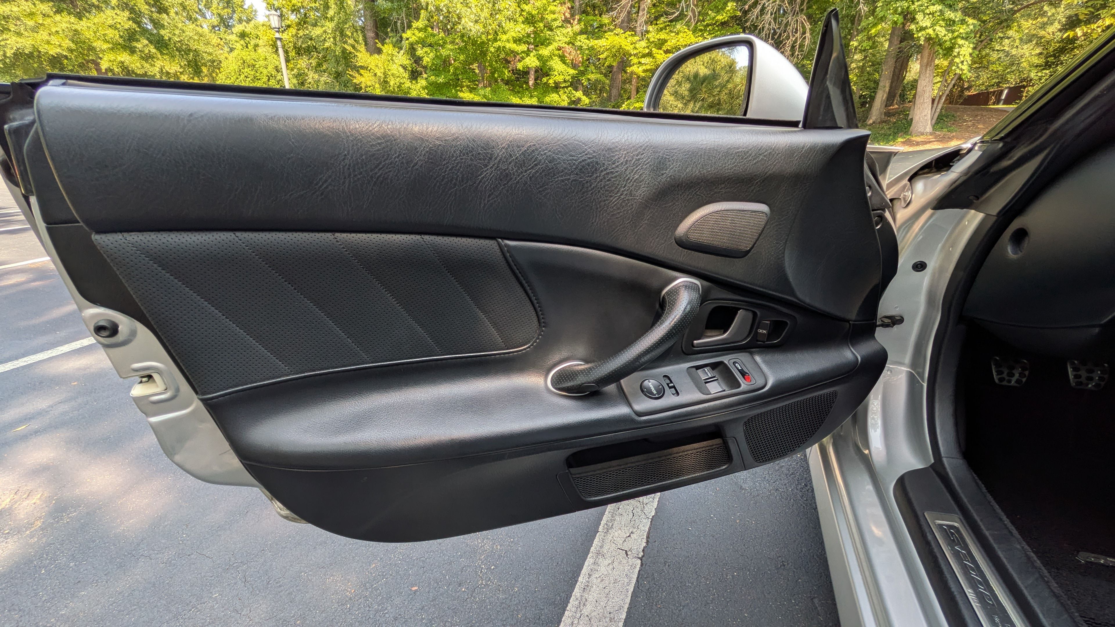 Used 2006 Honda S2000 image 22