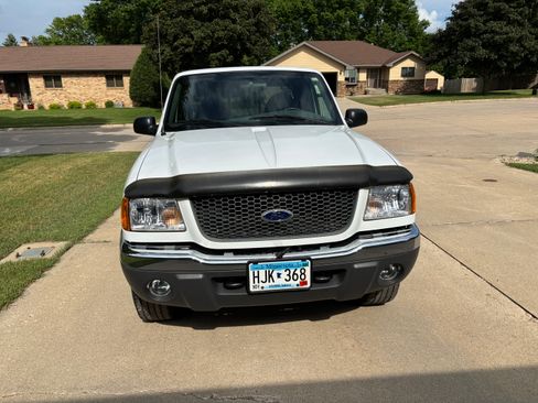 Used 2001 Ford Ranger 4x4 SuperCab image 2