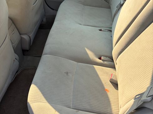 Used 2010 Toyota Corolla LE FWD image 14