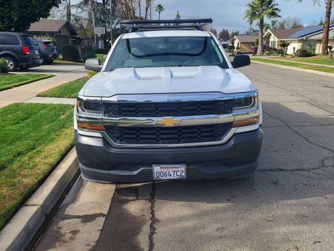Used 2016 Chevrolet Silverado 1500 W/T w/ Trailering Package image 2