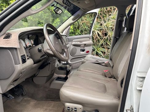 Used 2005 Dodge Ram 3500 Truck SLT image 13