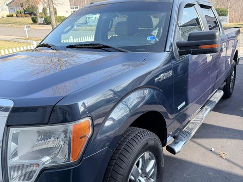 Used 2013 Ford F150 XLT w/ XLT Chrome Pkg image 2