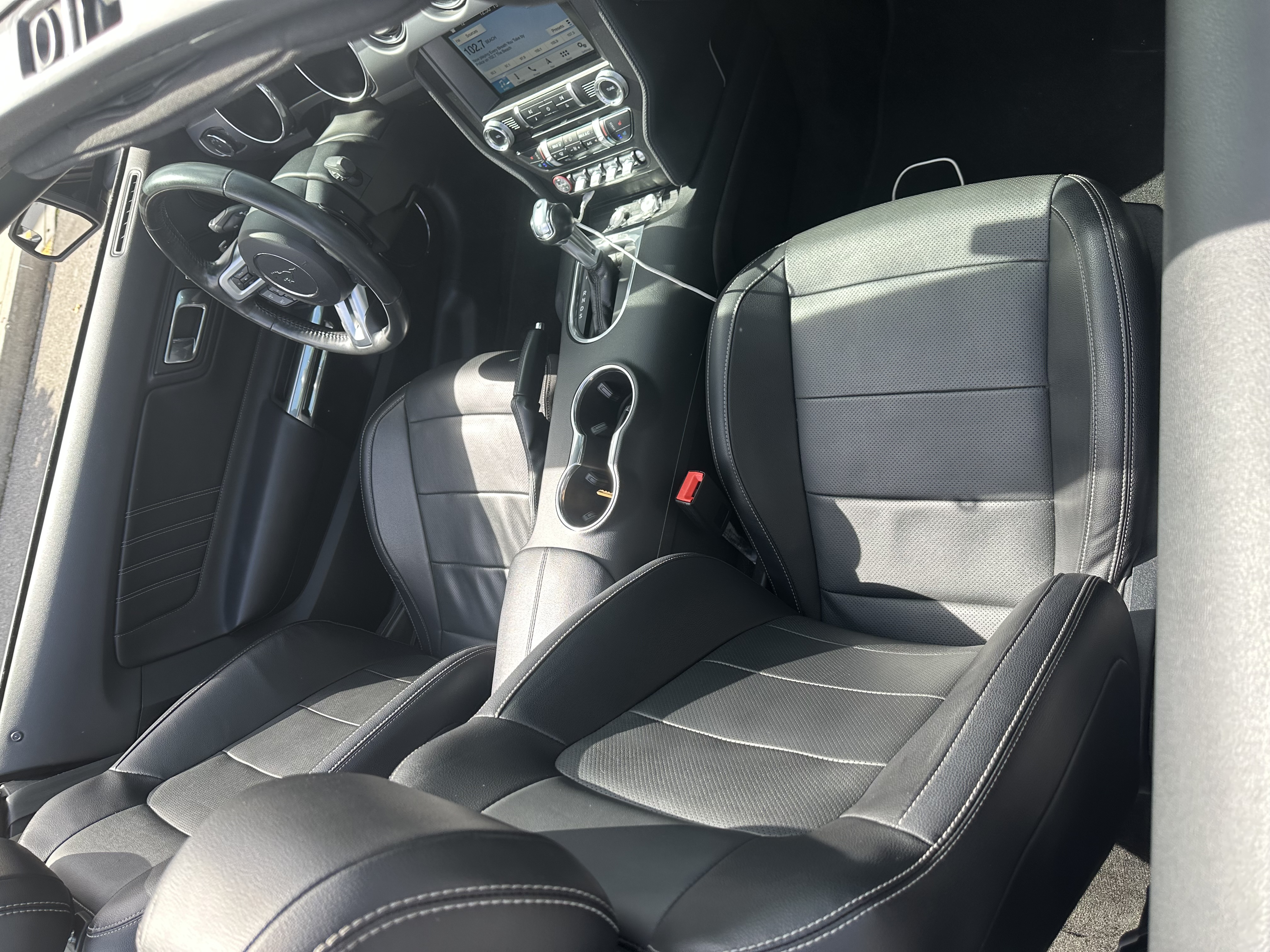 Used 2018 Ford Mustang GT Premium RWD image 6