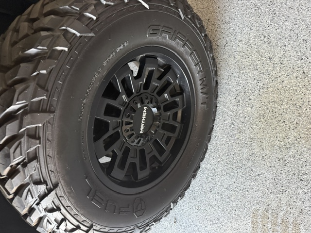 Used 2017 Jeep Wrangler Unlimited Sport w/ Quick Order Package 24S AWD/4WD image 18