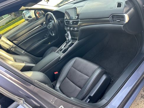 Used 2020 Honda Accord Sport image 10