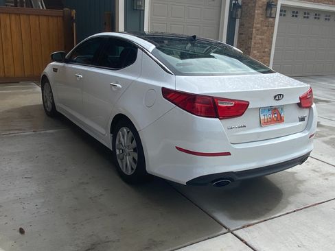 Used 2015 Kia Optima EX w/ EX Premium Package image 4