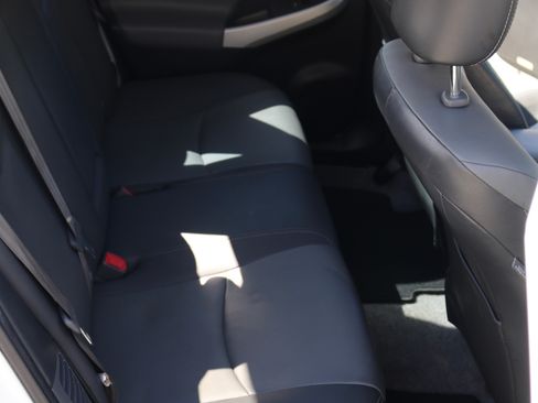 Used 2015 Toyota Prius Four w/ Deluxe Solar Roof Package FWD image 21