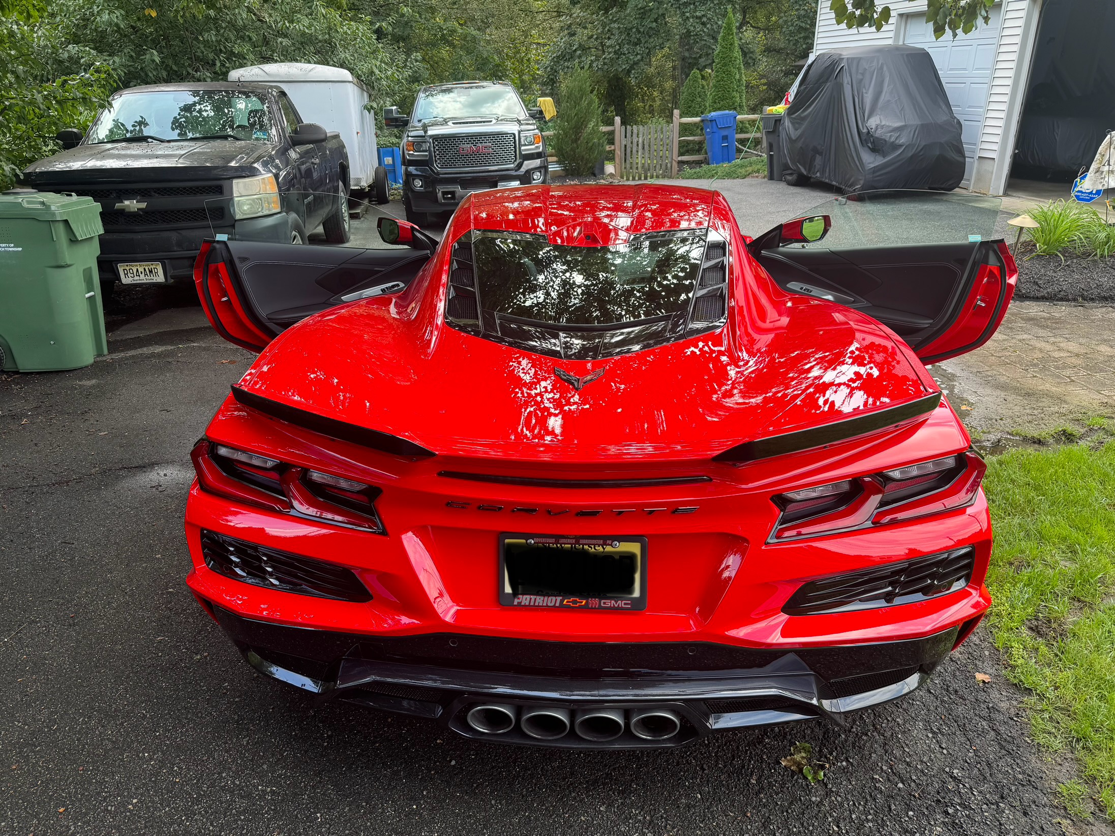 Used 2024 Chevrolet Corvette Z06 RWD image 32