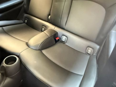 Used 2018 MINI Cooper 2-Door Hardtop FWD image 9
