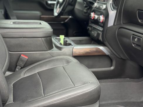 Used 2022 GMC Sierra 2500 SLT image 12