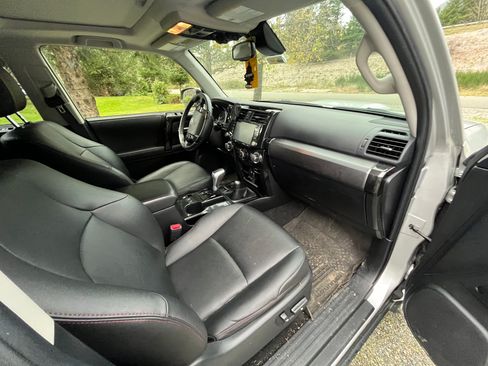 Used 2021 Toyota 4Runner TRD Off-Road Premium w/ Moonroof Package image 22