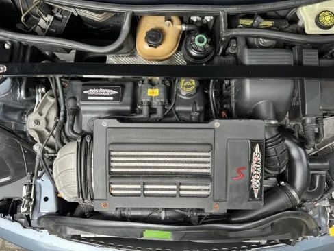 Used 2006 MINI Cooper S FWD image 8